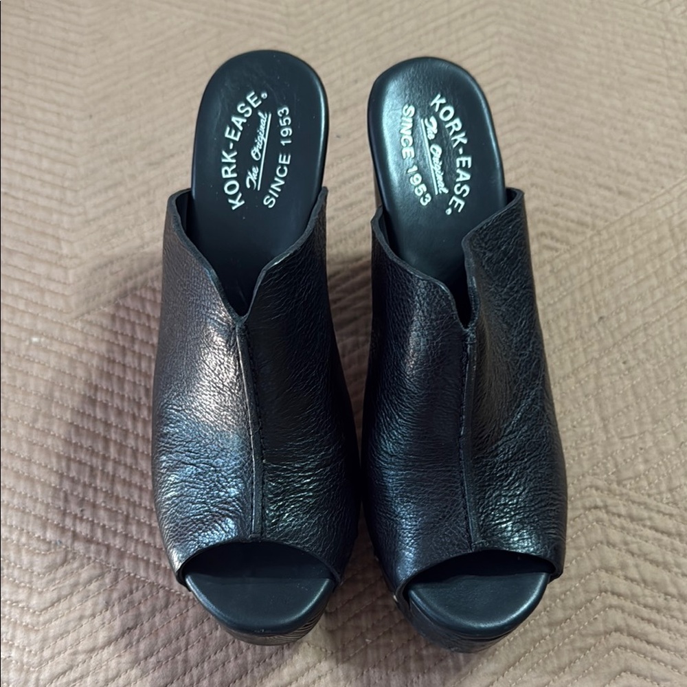 Kork-Ease Black Mules Stylish Clogs